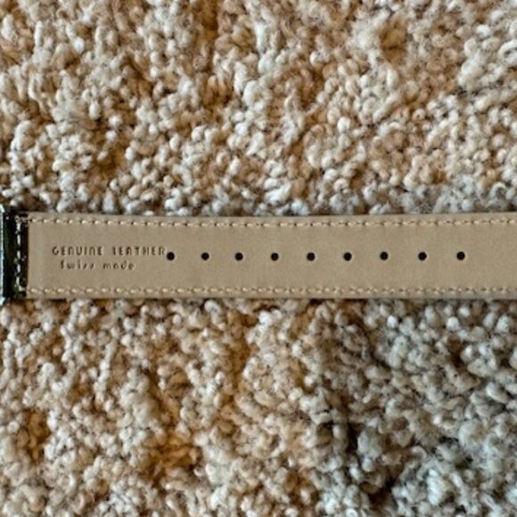 Women's Watch - Jowissa Swiss Made – Green w/Leather Band - Never Worn - Picture 8 of 13